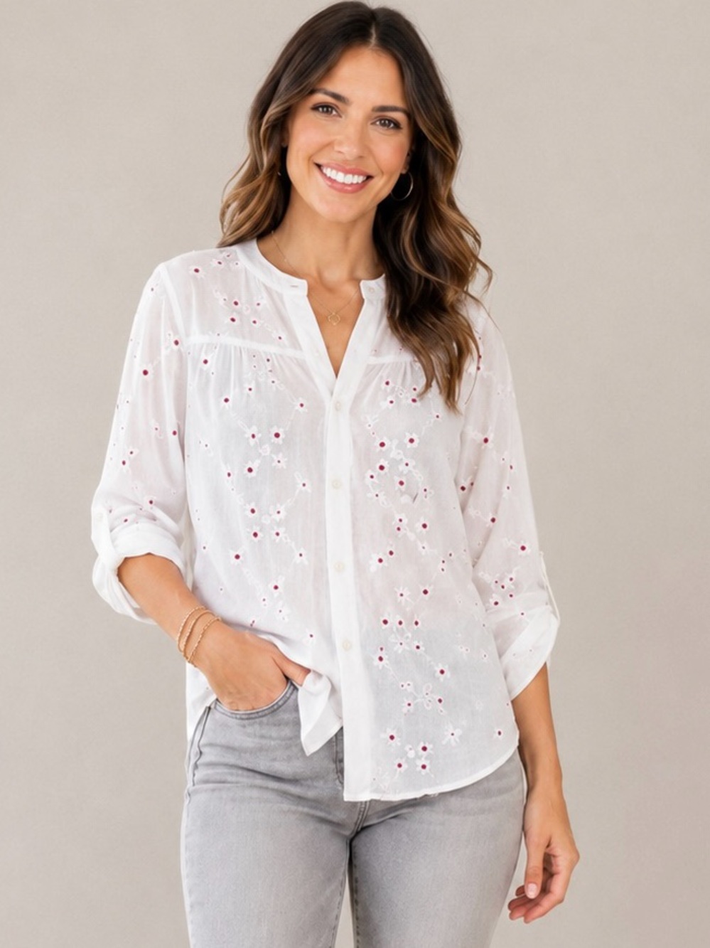 FIGUEROA & FLOWER Embroidered Split Neck Blouse White Floral Medium NWT